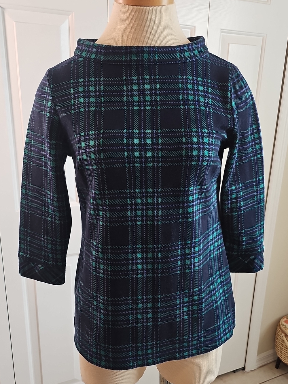 Talbots Plaid Boatneck Blouse Womens Size S Navy Teal 3/4 Sleeve Knit Top Preppy